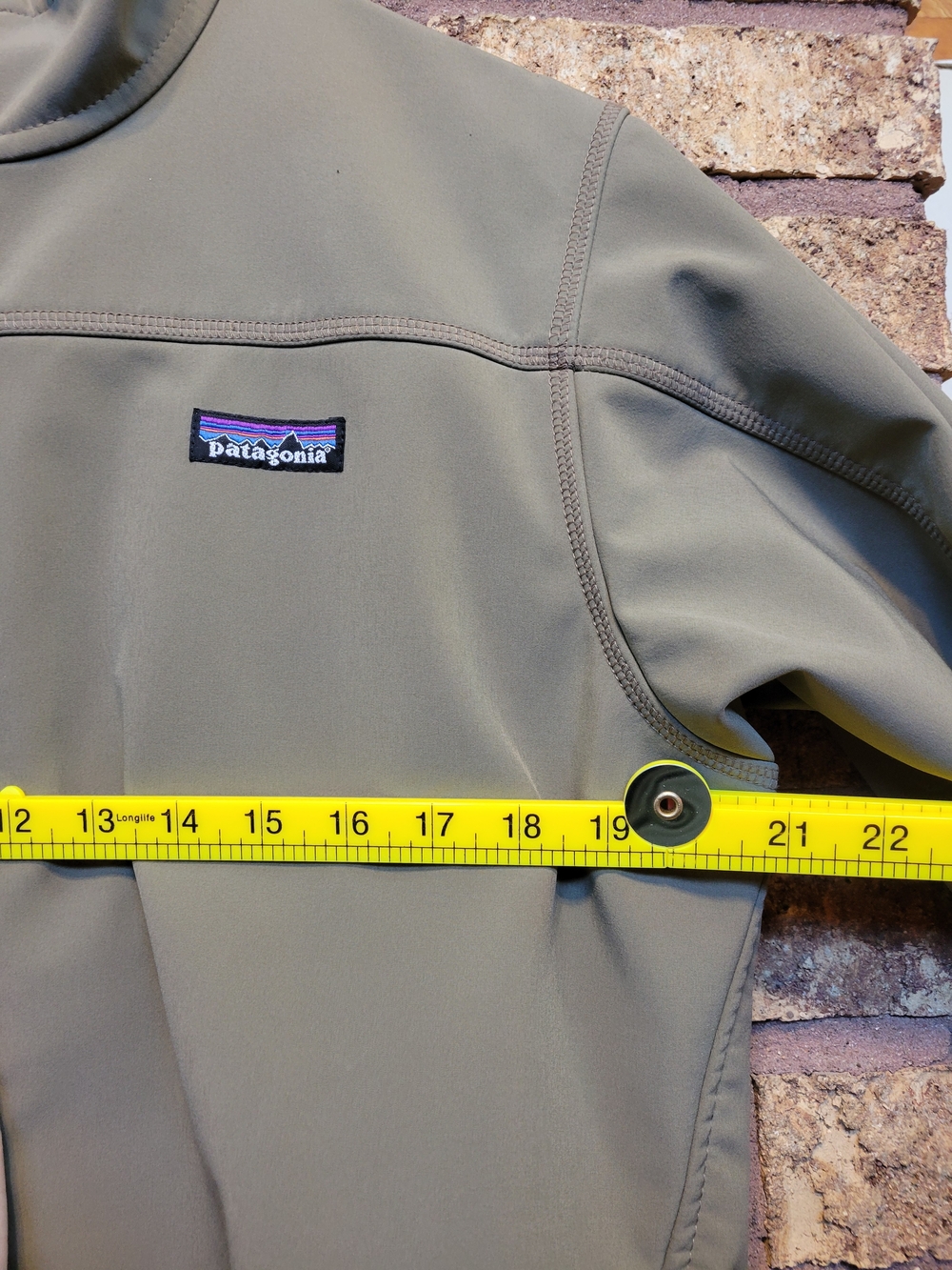 Patagonia Softshell Jacket Mens Medium Olive Green Full Zip Lightweight Outdoor - Picture 10 of 12